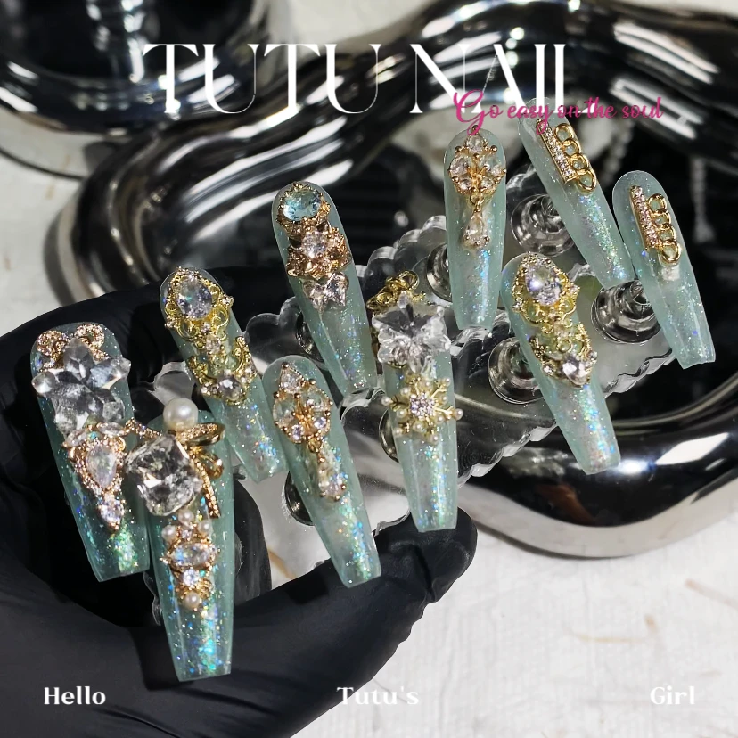 【薄荷碎冰】TUTU NAIL手工穿戴美甲奢华重工绿偏光蓝金链条旋转运