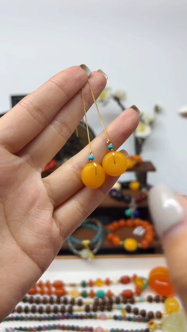 【闪购商品】蜜蜡耳饰14K金镶嵌耳钩E28