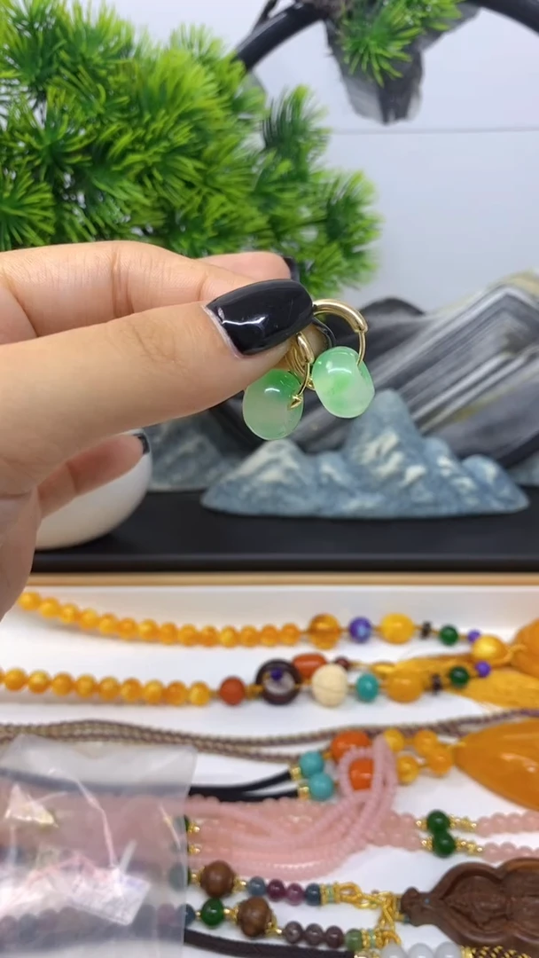 【闪购商品】翡翠耳环未镶嵌耳包E385
