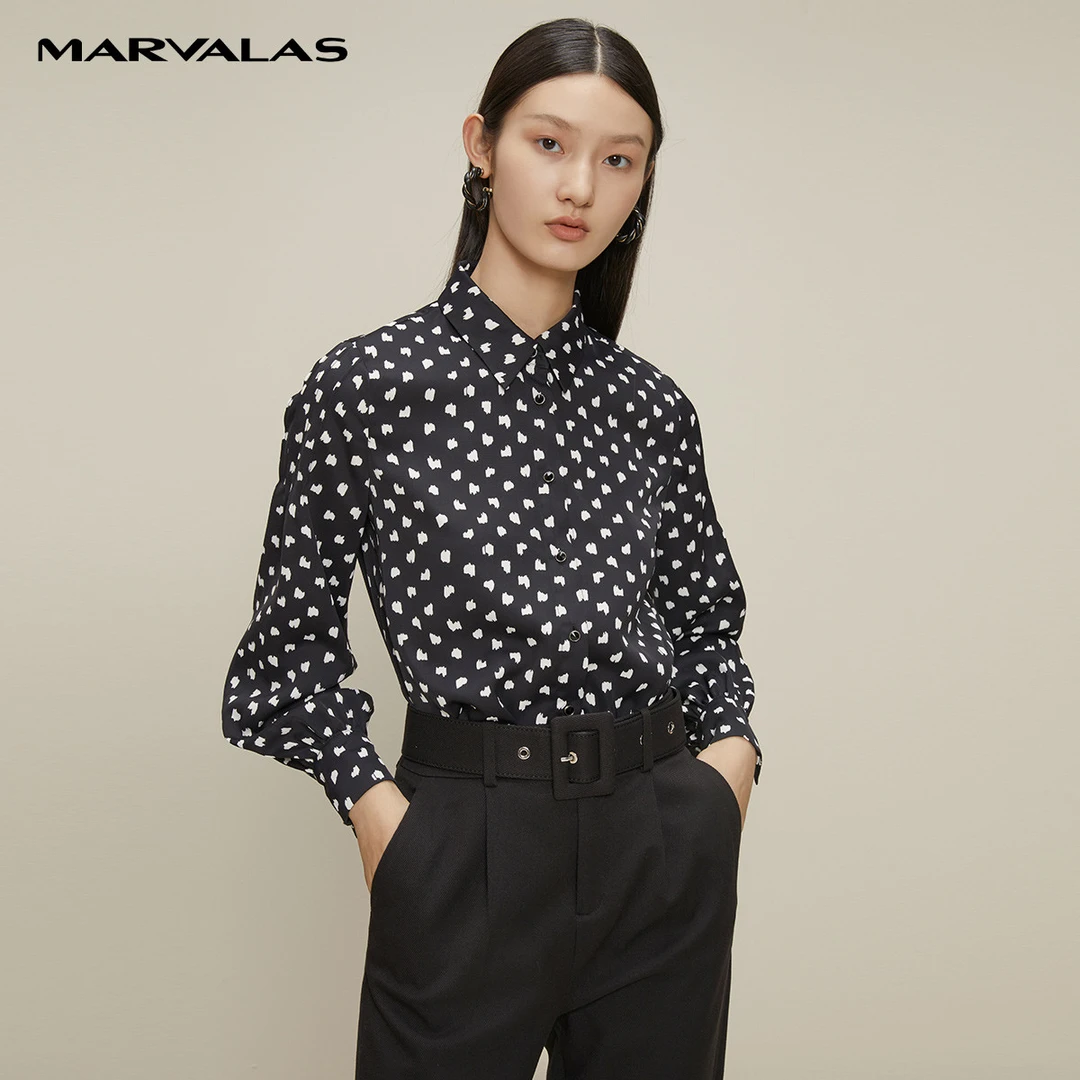 翻领衬衫女2023四季可穿气质法式高级感复古职场通勤衬衣D330532