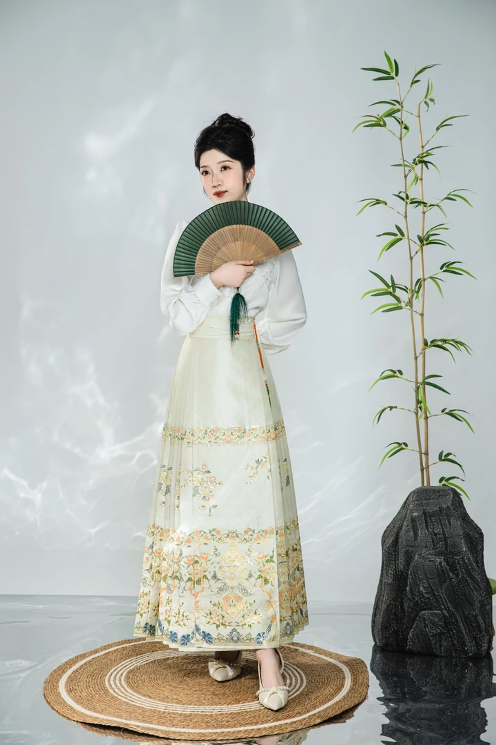 【彩蝶海棠】重工织金刺绣马面裙防妆花工艺明制汉服新中式显瘦国风