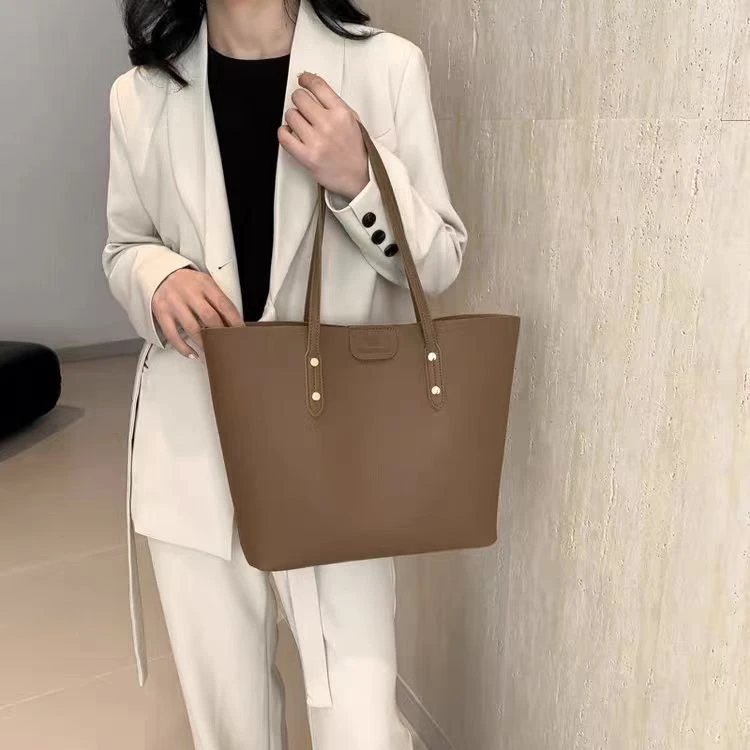 《宠粉福利》时尚爆款女士包包百搭潮流斜跨单肩包7148