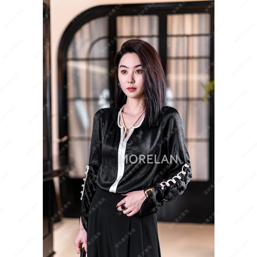 慕兰繁浮秋季新款轻奢时尚重工珍珠缎绑带撞色圆领衬衫XM-2526