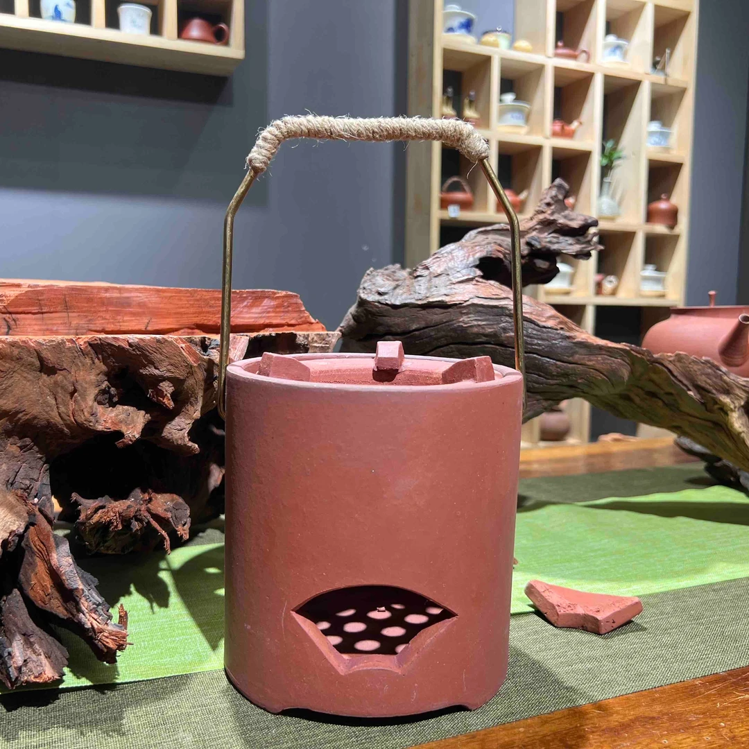 潮州红泥直筒提梁炉