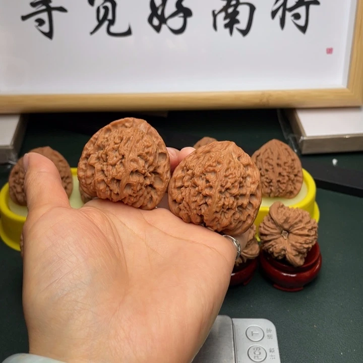 文玩核桃吊坠444343尺三角大漂亮11号