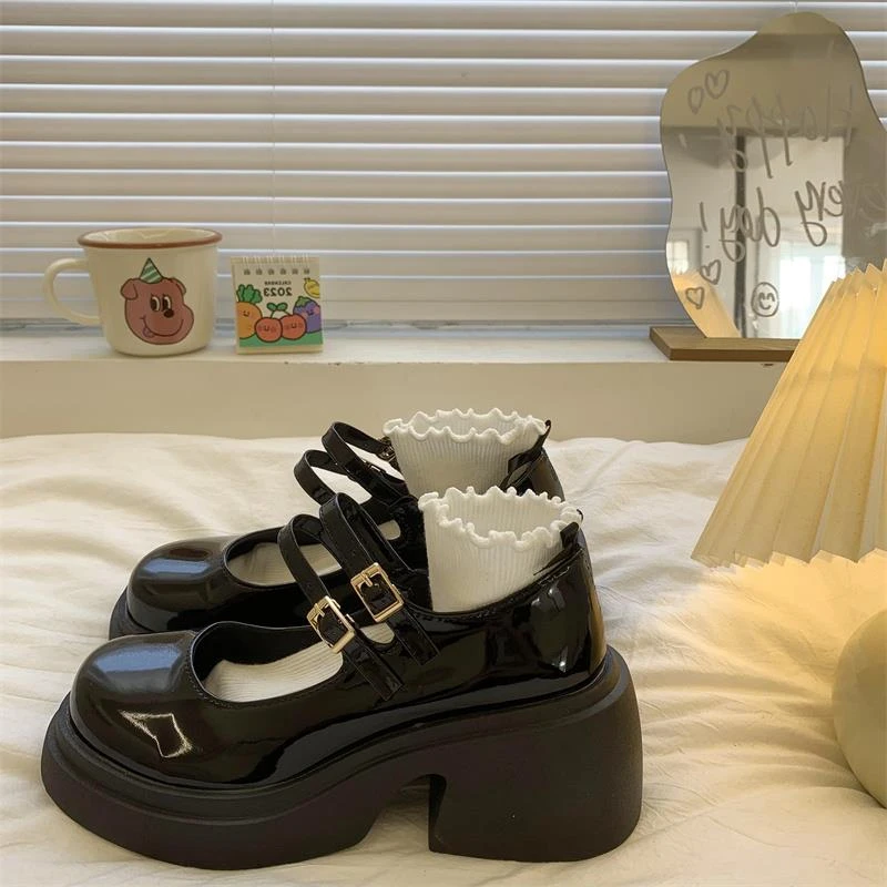 粗高跟配裙法式厚底黑色玛丽珍小皮鞋女2024年春季新款复古单鞋子