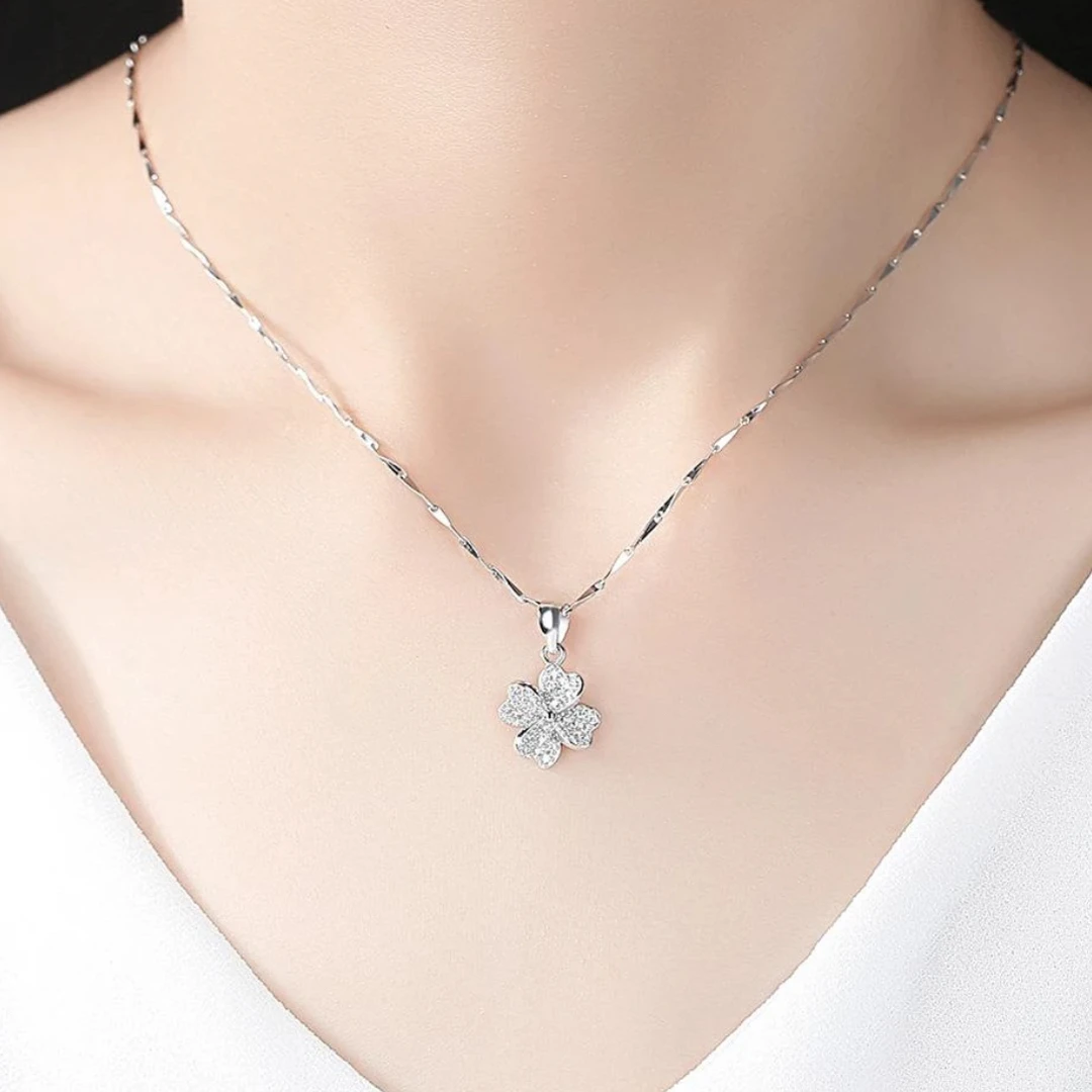 钛钢项链 幸运草项链轻奢大气优雅设计感百搭锁骨链F617