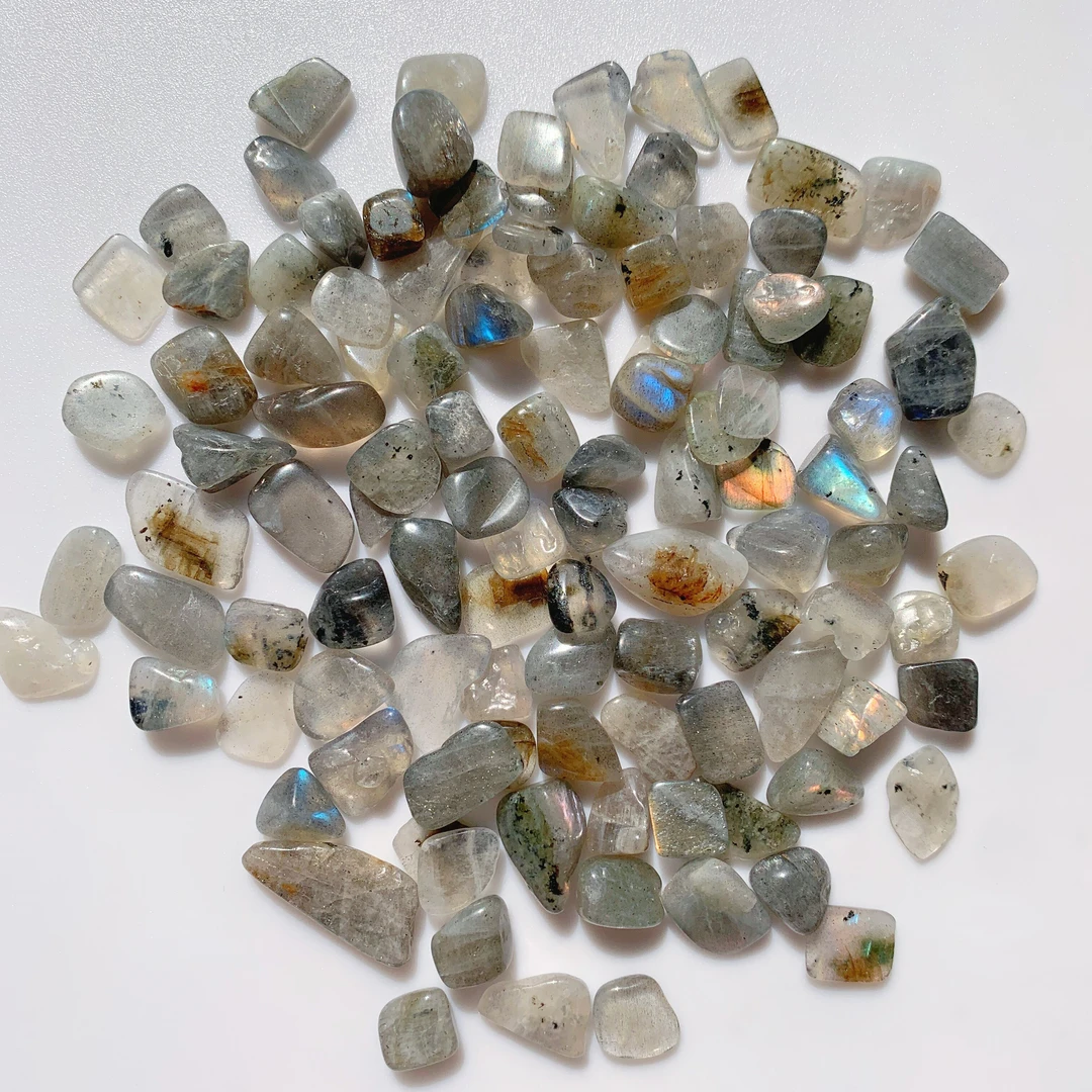 天然拉长石碎石 冰种拉长闪光石 灰月光水晶碎石