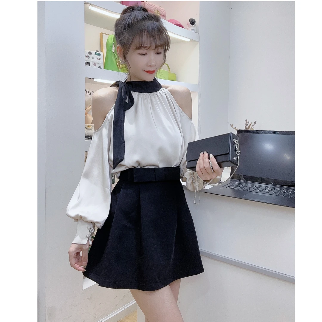法式名媛性感露肩挂脖上衣+半裙两件套韩版时尚气质泡泡袖时髦