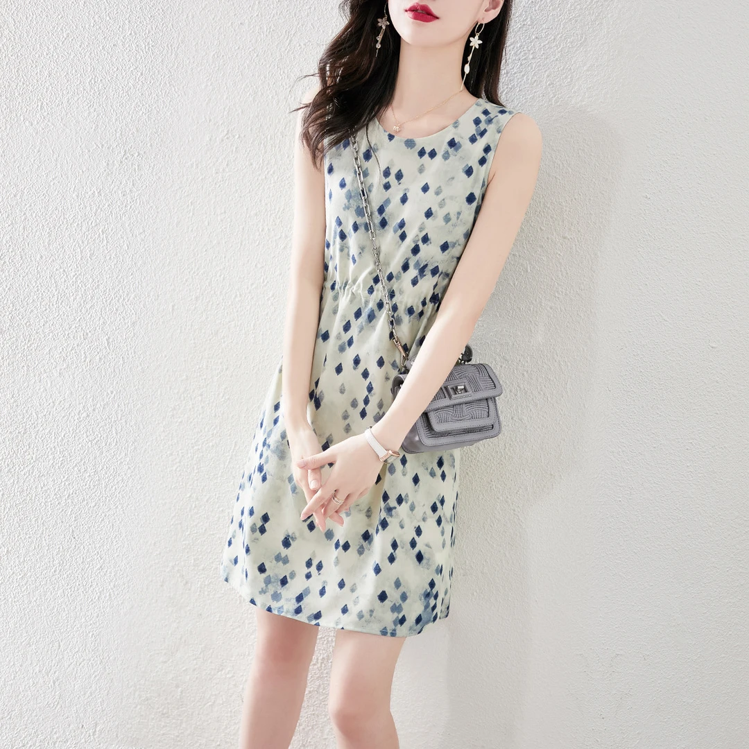 尚静小清新简约清爽圆领无袖连衣裙2025夏季新款抽绳收腰A字裙