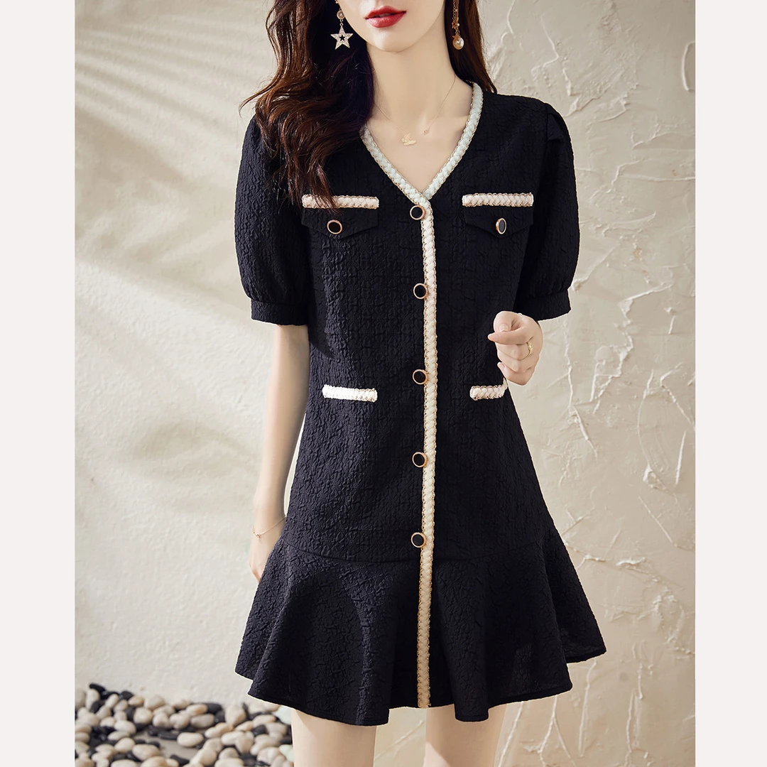 尚静小香风撞色V领法式连衣裙2025夏新款花边设计气质简约a字裙子