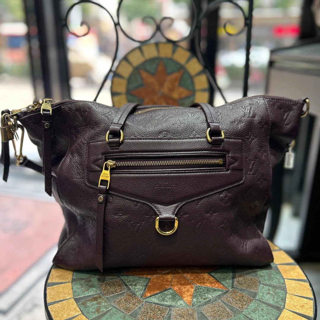 99新 LouisVuitton/路易威登 紫色压纹全皮手袋