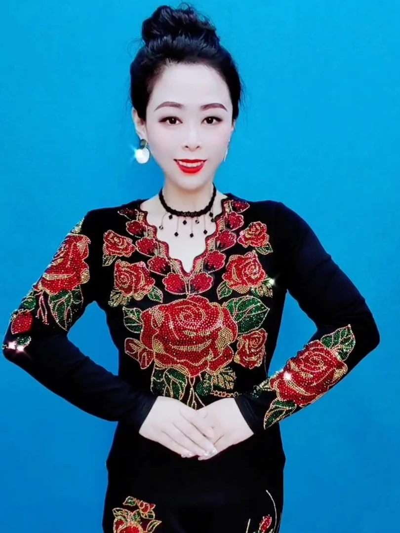 秋冬新款970大码中老年修身显瘦打底衫复古网红女士长袖打底衫