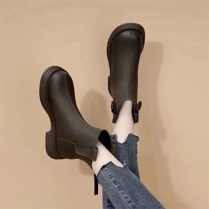 【翘颜女鞋】新款舒适时尚切尔西百搭显瘦加绒软皮女士马丁靴1199