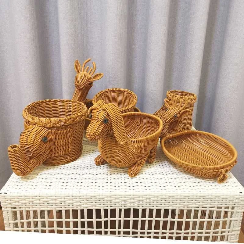 收纳篮子水果盘客厅茶几创意现代家用塑料仿藤编织筐桌面好看批
