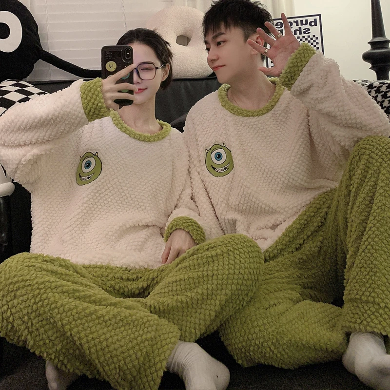 日系大眼仔卡通睡衣秋冬季一男一女珊瑚绒加厚新款可爱套装家居服