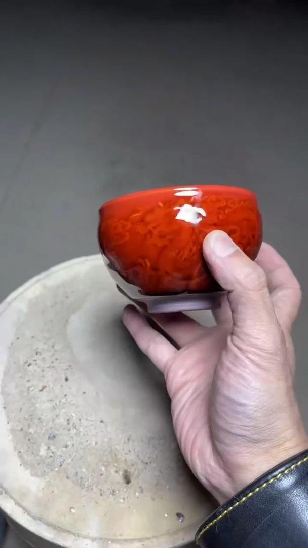 【闪购商品】瓷茶盏龙凤 红玉子(配礼盒 收藏证书)