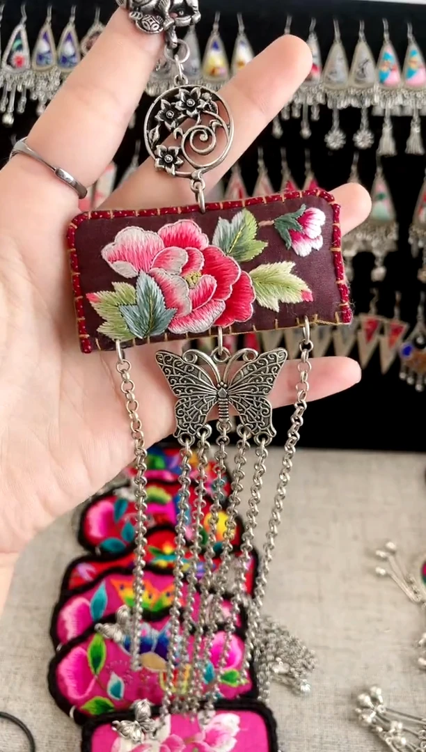 【闪购商品】织绣纯手工非遗苗银饰品