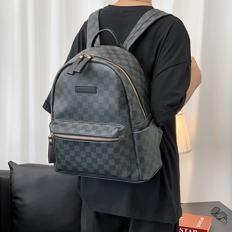 男士背包书包户外百搭电脑包新款韩版潮流棋盘格复古背包男双肩包