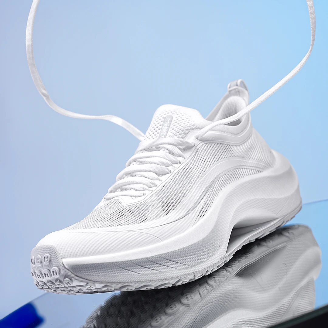 【靠谱的杰哥专属】曼克轻便缓震高弹透气运动休闲时尚情侣跑鞋3220