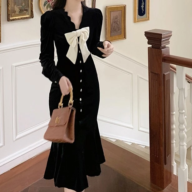 XZ108赫本风蝴蝶结黑色金丝绒连衣裙女法式气质高端礼服小黑裙