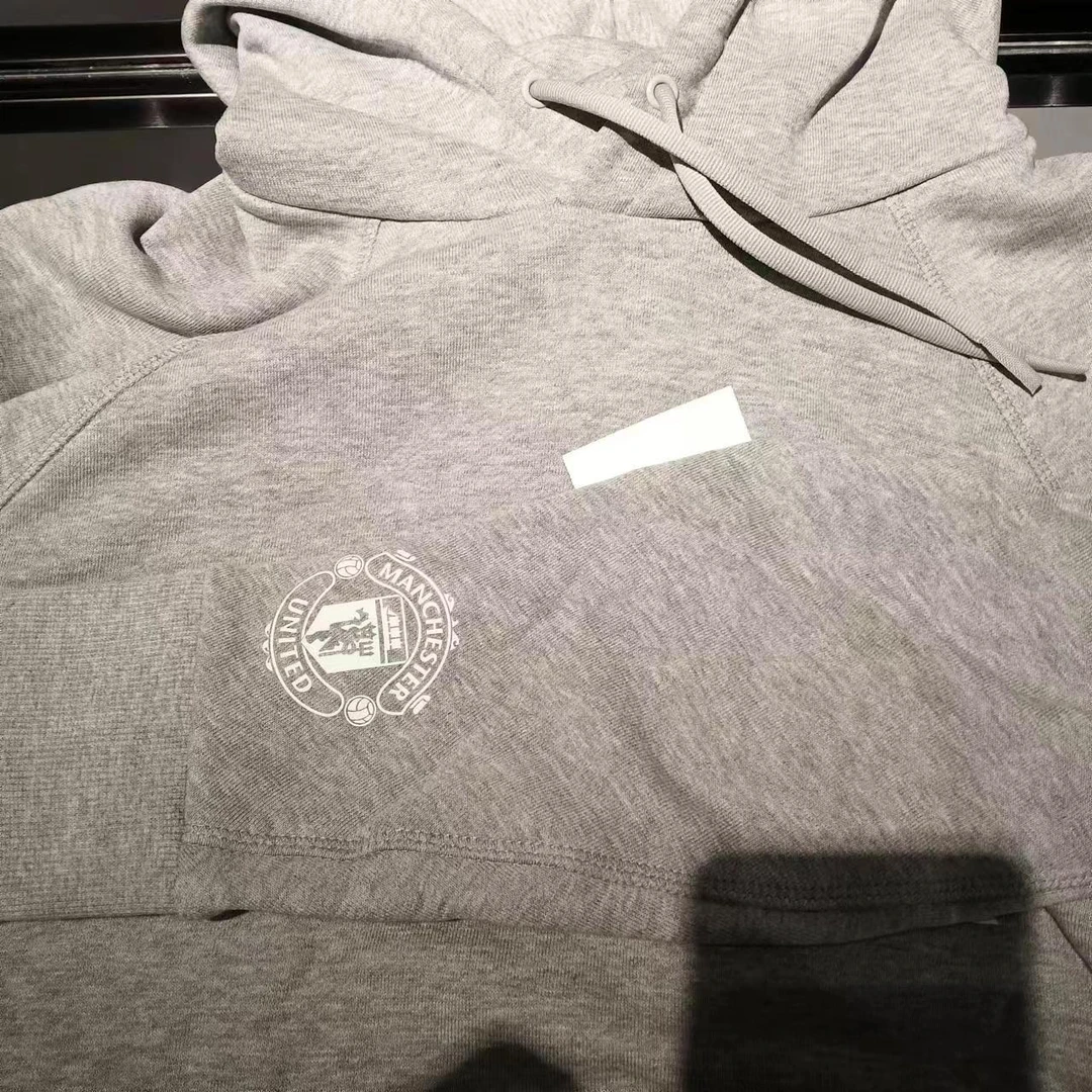 曼联直播 | GM6457曼联男式灰色套头衫