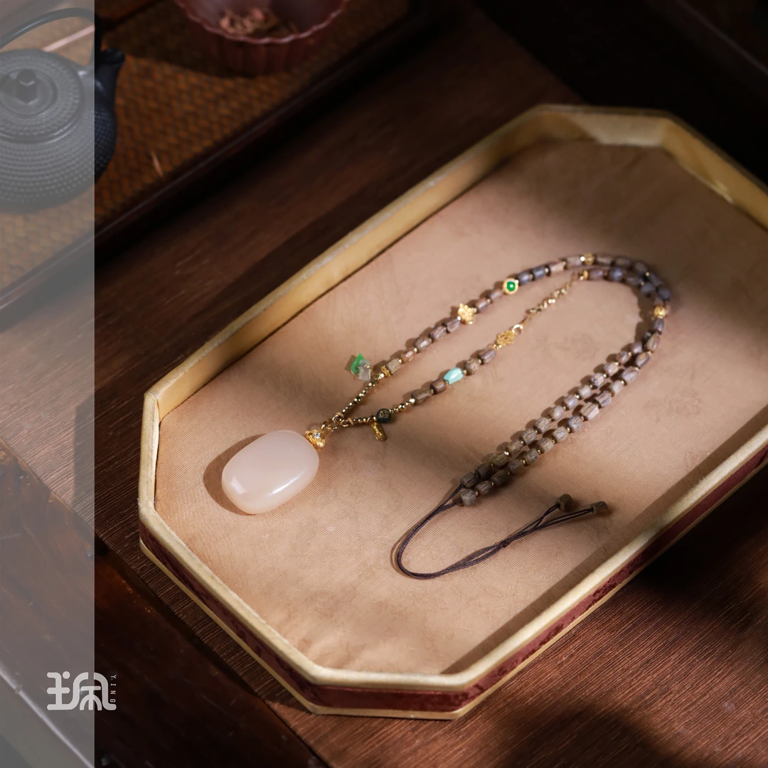 木思|和田玉*项链*18K金镶嵌QXB24082550多样性发其一