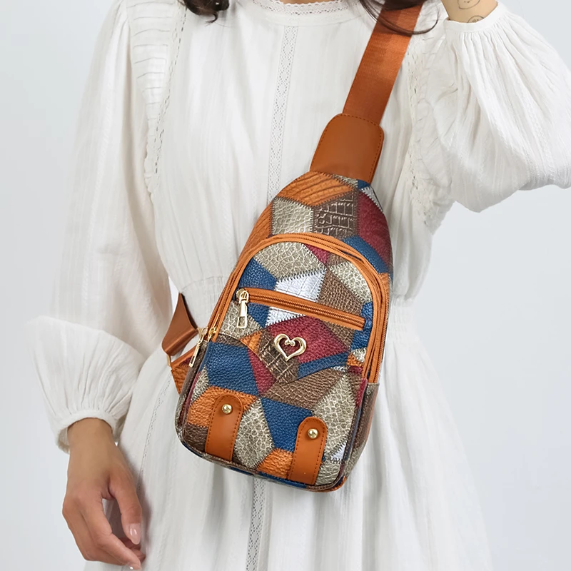 胸前包2024新款女士百搭洋气胸包时尚休闲斜挎包ins潮流小背包潮
