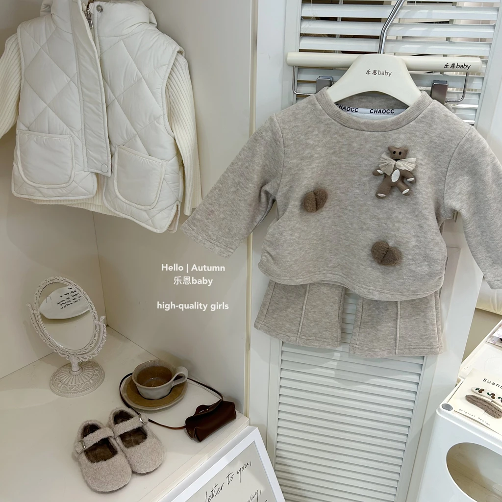 【乐恩童装】女童冬季洋气新年服装宝宝燕麦色加绒上衣阔腿裤套装