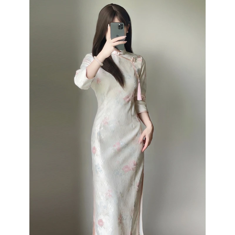 粉色新中式国风蕾丝印花旗袍2025春季温柔风年轻款少女长袖连衣裙