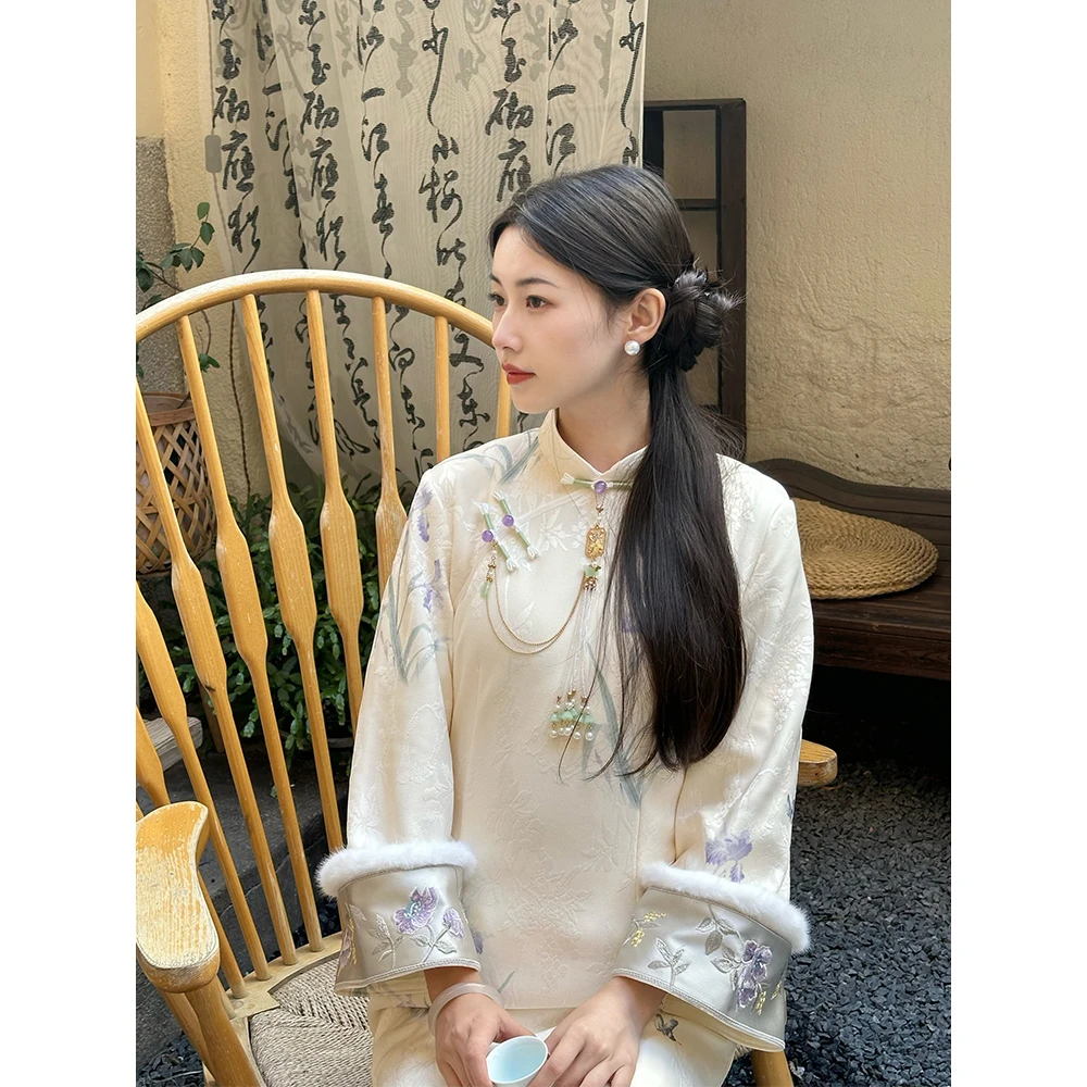 新中式绝美旗袍淑女范2025秋冬新款加绒加厚少女年轻款素雅高级感