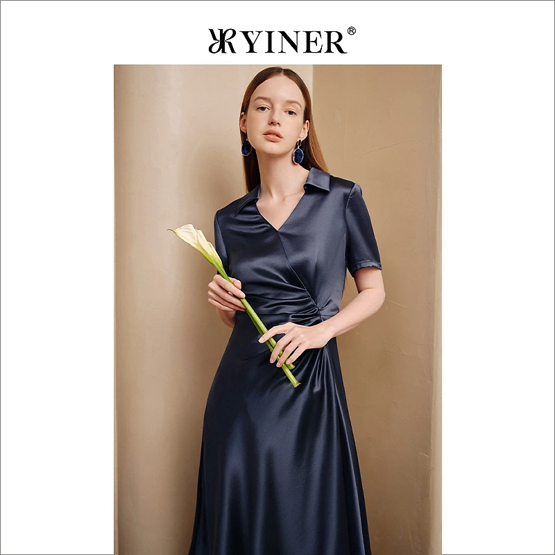 YINER音儿女装夏季法式翻V领褶皱收腰缎面醋酸连衣裙