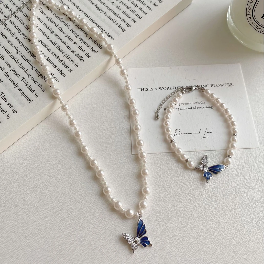 铜合金仿珍珠吊坠 原创设计高级感超闪蓝色锁骨链活扣单坠项链女