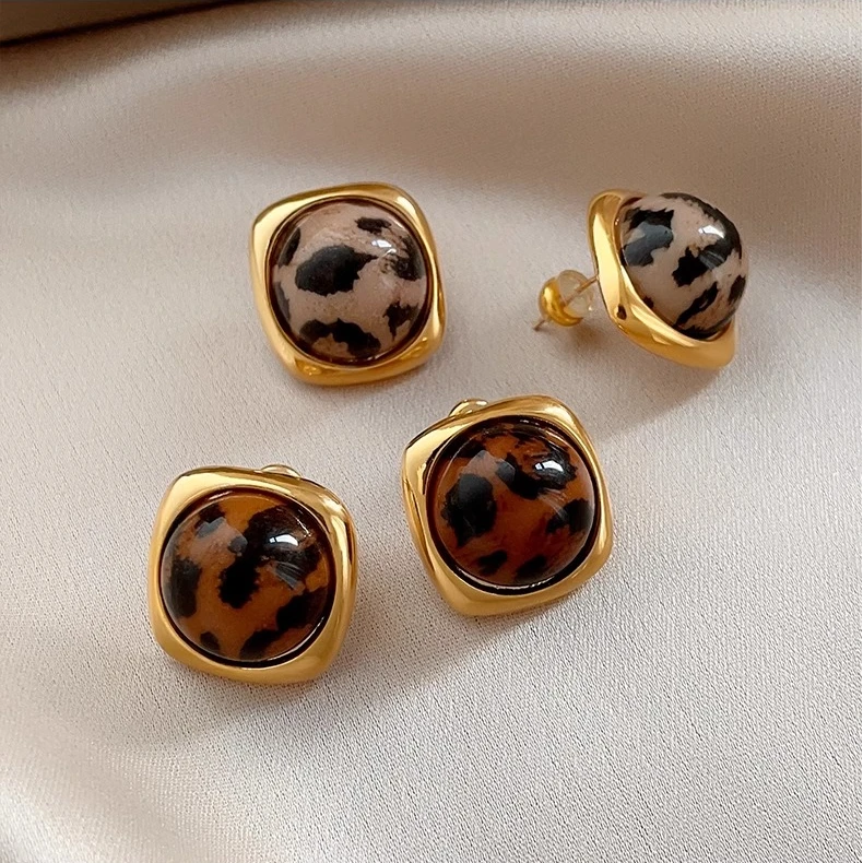 铜合金耳饰 复古气质方形咖色豹纹耳钉女轻奢高级感耳环新款耳饰