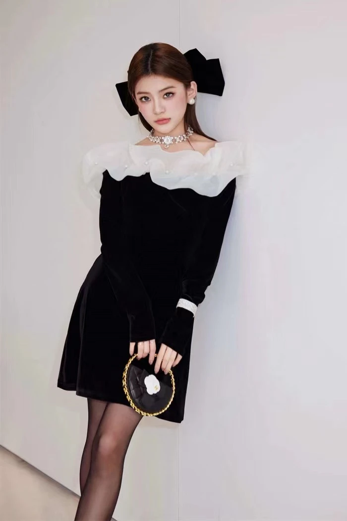 高级洋气少女性感气质荷叶边一字领露肩长袖连衣裙包臀短裙小礼服
