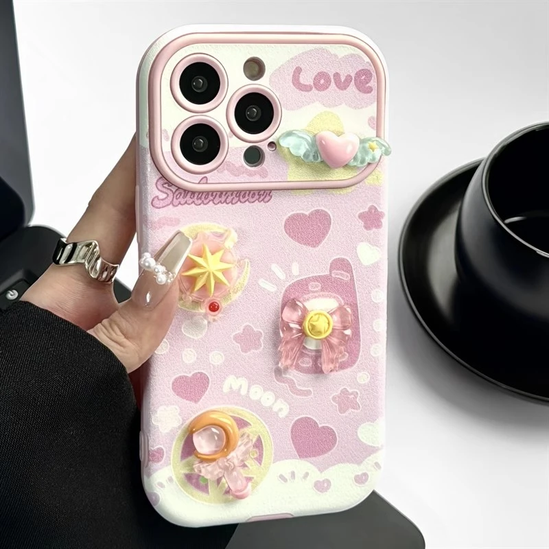 立体粉色徽章适用苹果15pro手机壳iphone14pro皮纹大视窗全包防摔