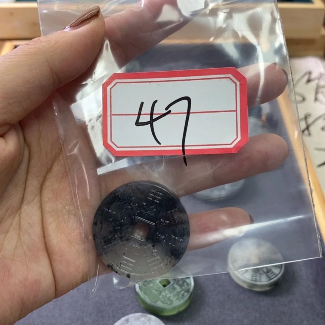 【闪购商品】蛇纹石玉颈饰未镶嵌柯**Z47