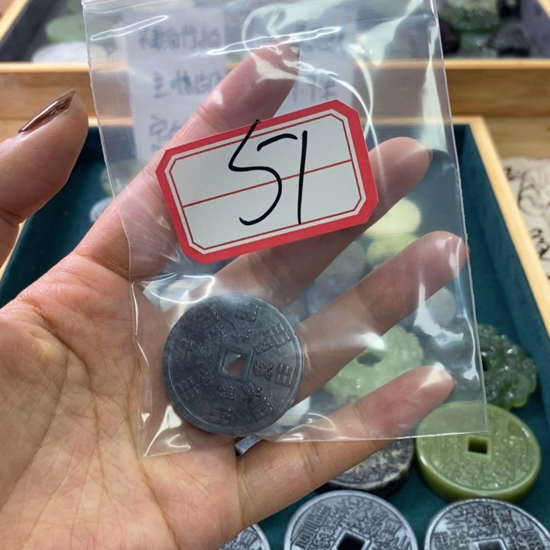 【闪购商品】蛇纹石玉颈饰未镶嵌人***?51