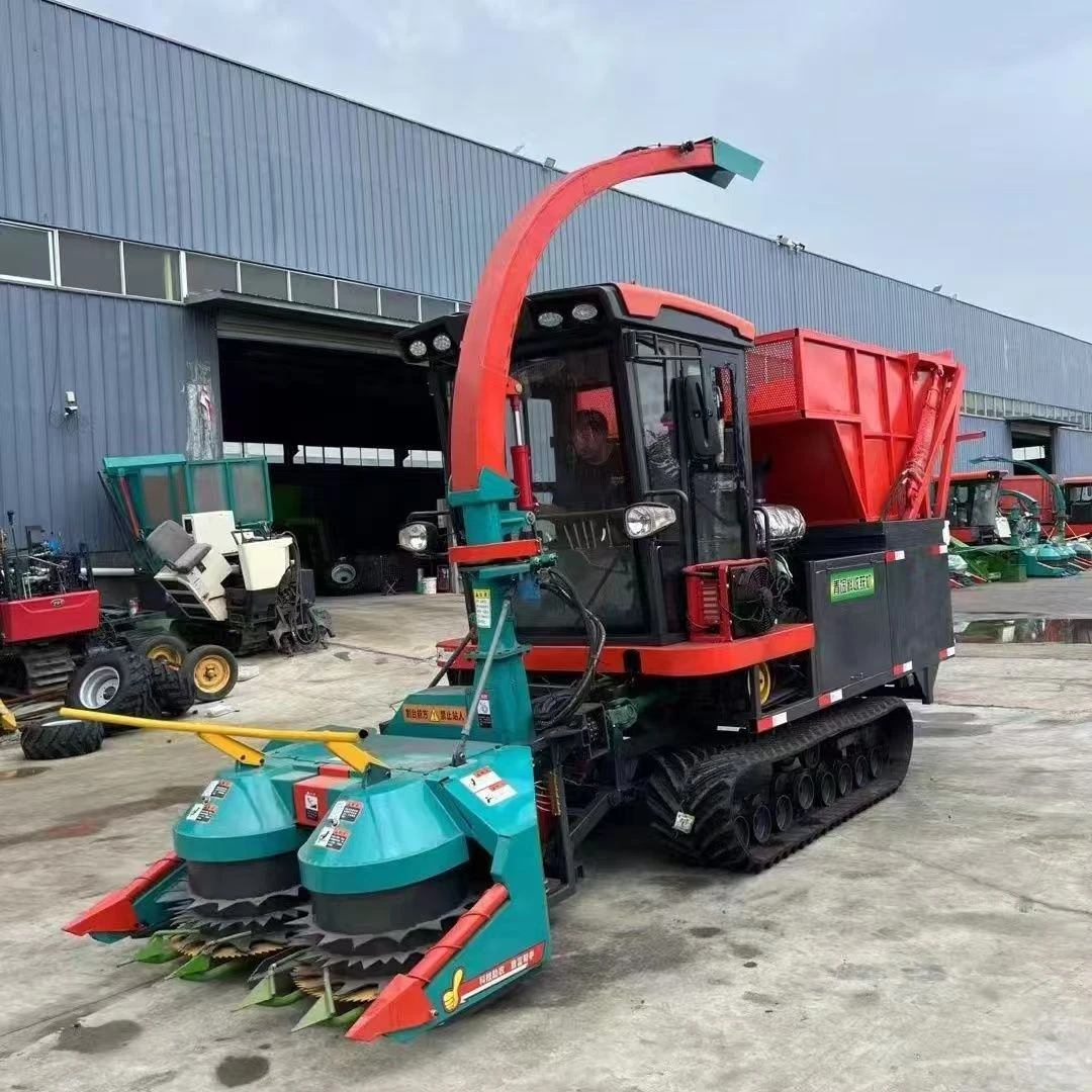 圆盘割台青储机自走式牧草玉米秸秆皇竹草小型青贮粉碎收割一体机