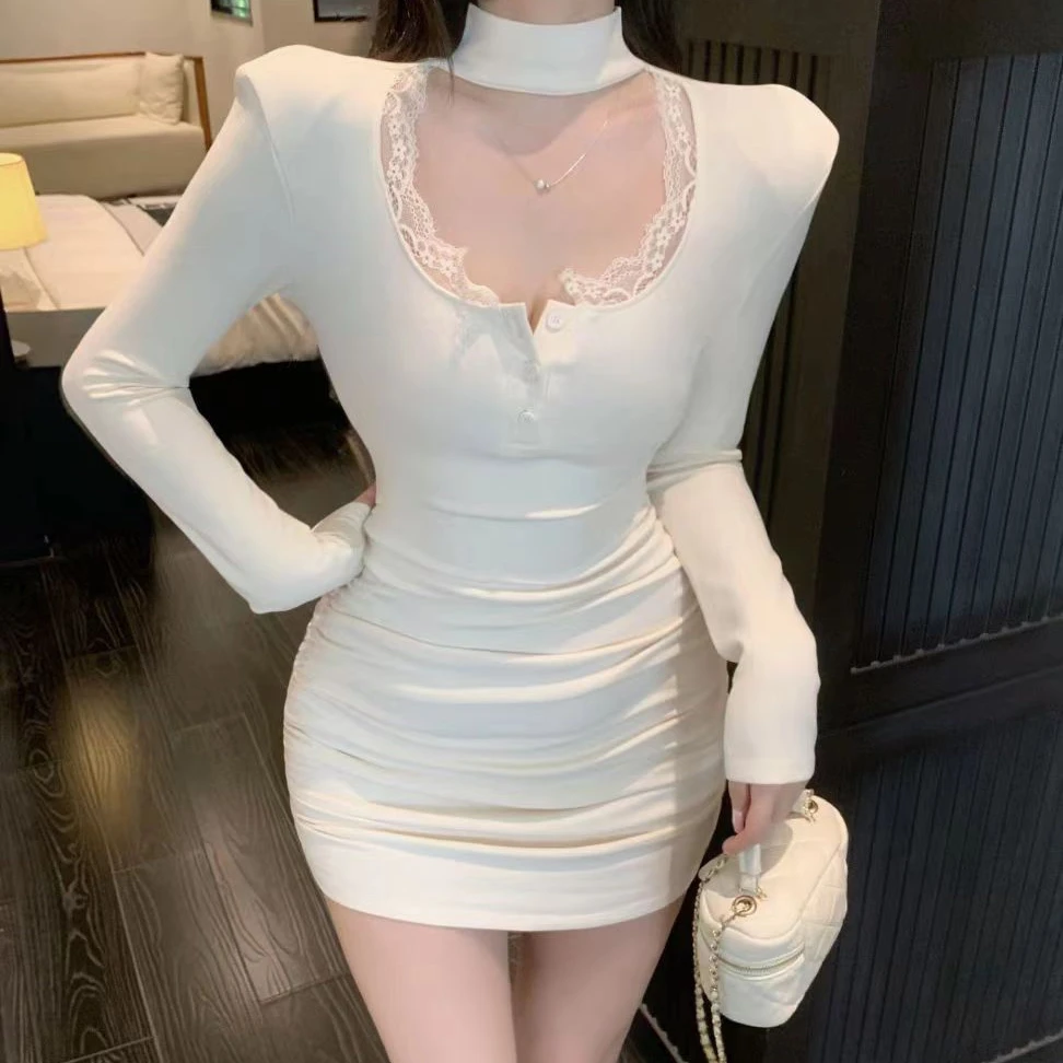 5加绒纯欲风挂脖蕾丝连衣裙秋冬性感包臀裙打底内搭修身辣妹裙