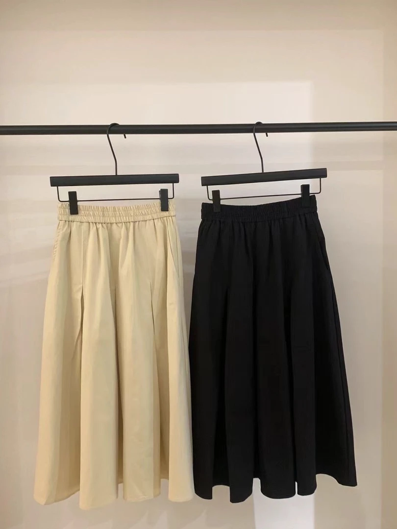 2023秋款松紧腰净版百搭A字半身裙伞裙