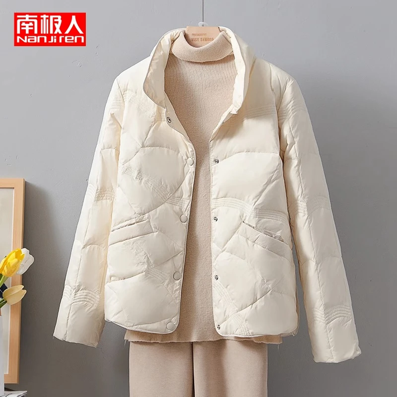 南极人冬季新款轻薄羽绒服女士短款大码保暖立领宽松韩版小个子