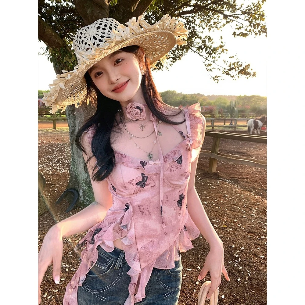 短款粉色v领木耳边吊带上衣背心女夏季法式性感辣妹气质设计感
