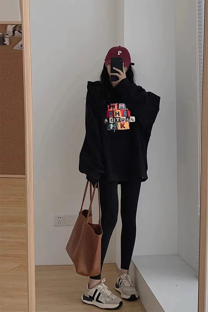 2024新款黑色美式复古落肩卫衣女秋冬季小众设计感松弛感上衣长袖