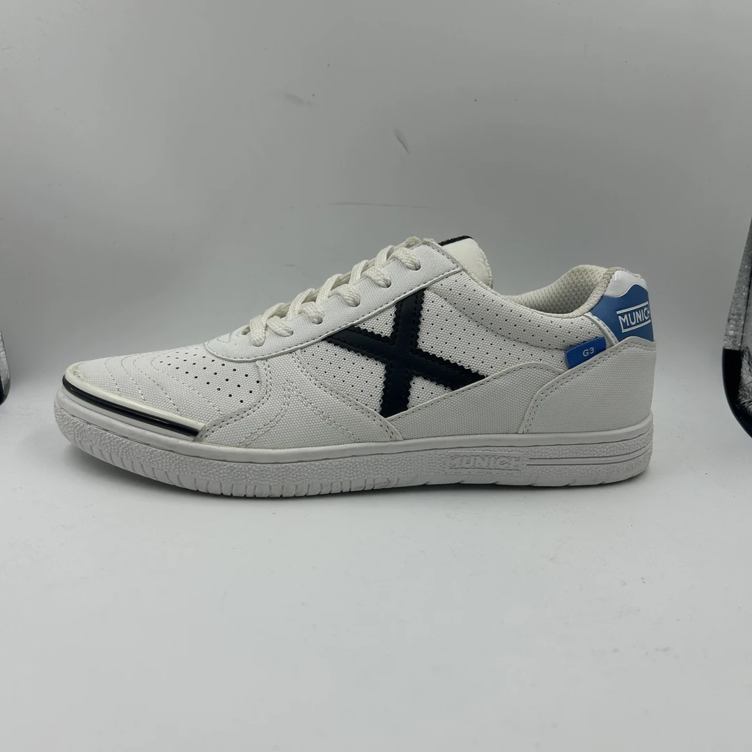 A078休闲时尚板鞋38码