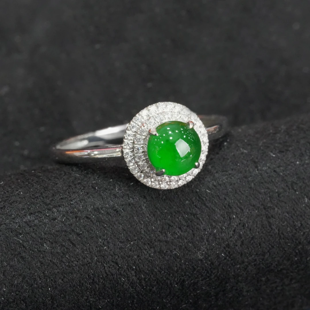 天然A货翡翠蛋面戒指多样性发