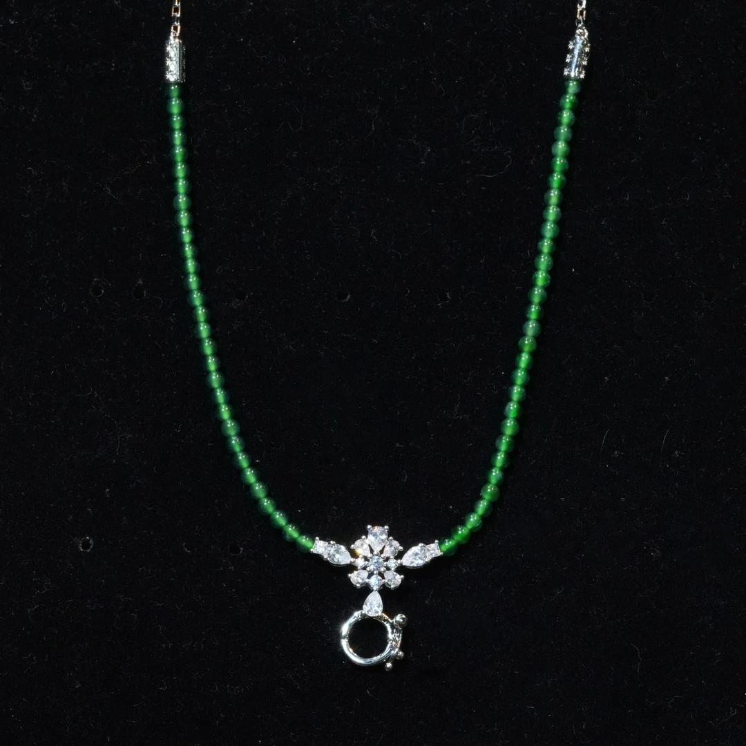 天然A货翡翠满绿小米珠百搭项链气质时尚优雅(多样性发一条)百搭