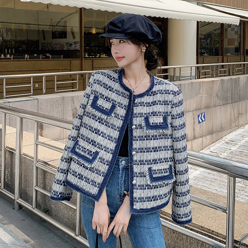 蓝色格纹小香风外套女春秋2023新款法式高级感气质复古别致上衣