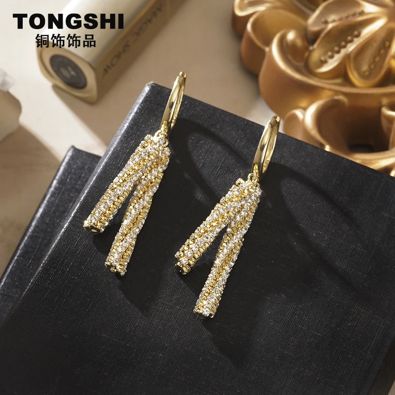 铜合金耳饰 高档耳环时尚轻奢流苏耳扣气质百搭高级感耳饰洋气