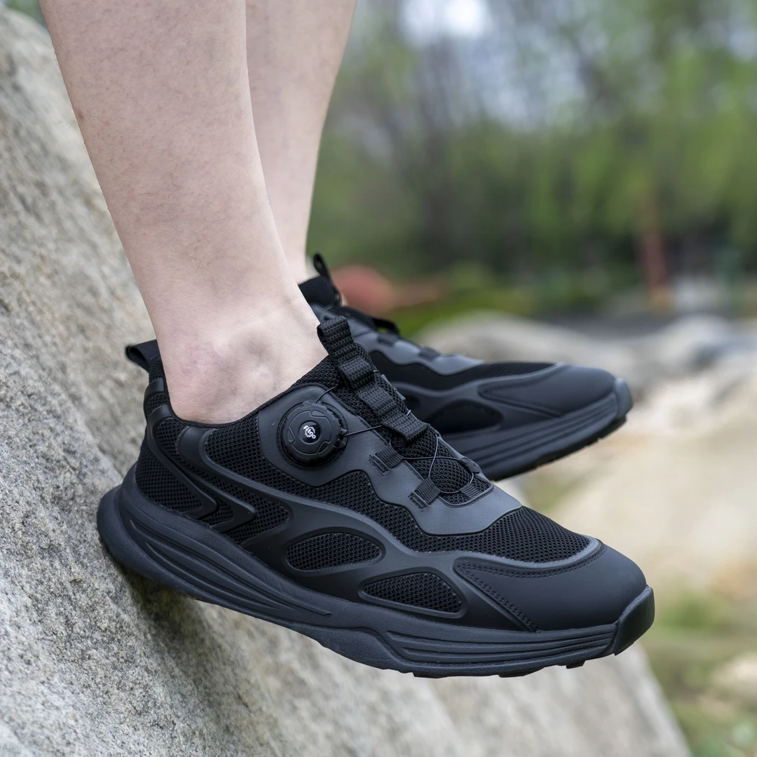 3515男士黑色低帮纽扣款时尚轻便舒适休闲通勤透气运动鞋